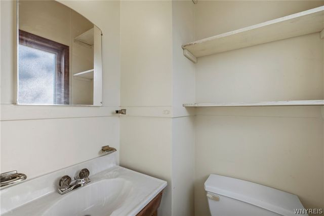 105 Burke Drive, Buffalo, NY 14215