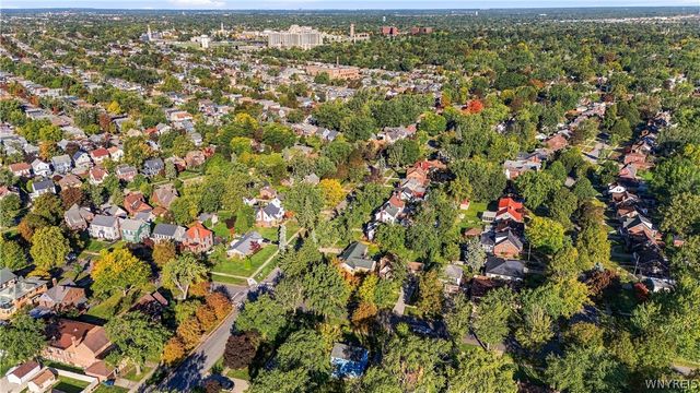 105 Burke Drive, Buffalo, NY 14215