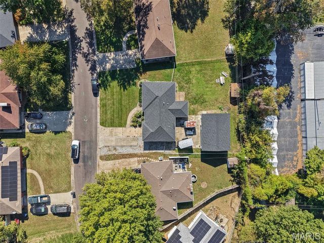 23 Buckingham Road, Belleville, IL 62226