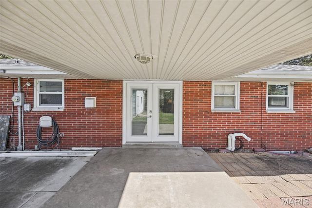 23 Buckingham Road, Belleville, IL 62226