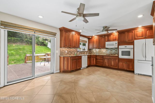 16 Venus Road, South Amboy, NJ 08879