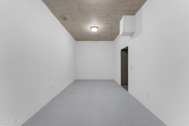 4937 E ROCKRIDGE Road, Phoenix, AZ 85018