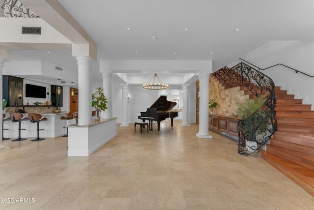 4937 E ROCKRIDGE Road, Phoenix, AZ 85018