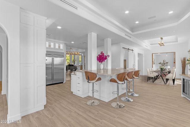 4937 E ROCKRIDGE Road, Phoenix, AZ 85018