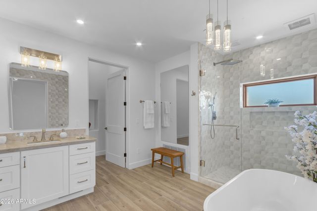 4937 E ROCKRIDGE Road, Phoenix, AZ 85018