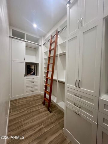 4937 E ROCKRIDGE Road, Phoenix, AZ 85018