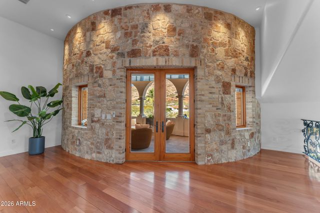 4937 E ROCKRIDGE Road, Phoenix, AZ 85018