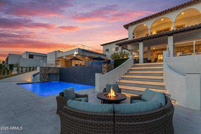 4937 E ROCKRIDGE Road, Phoenix, AZ 85018