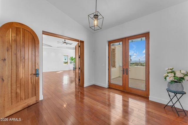 4937 E ROCKRIDGE Road, Phoenix, AZ 85018