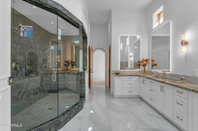 4937 E ROCKRIDGE Road, Phoenix, AZ 85018