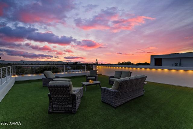 4937 E ROCKRIDGE Road, Phoenix, AZ 85018