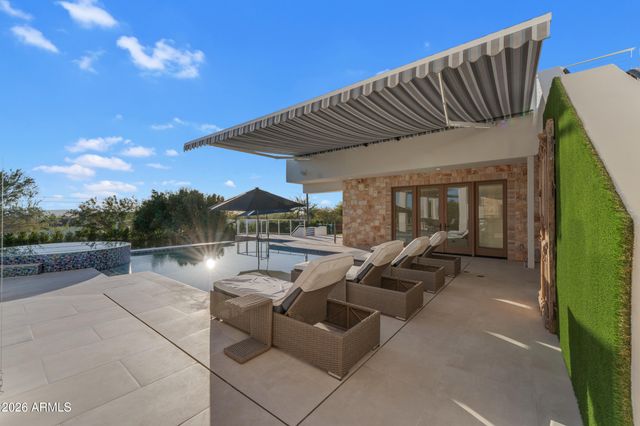 4937 E ROCKRIDGE Road, Phoenix, AZ 85018