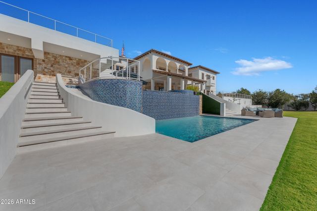 4937 E ROCKRIDGE Road, Phoenix, AZ 85018