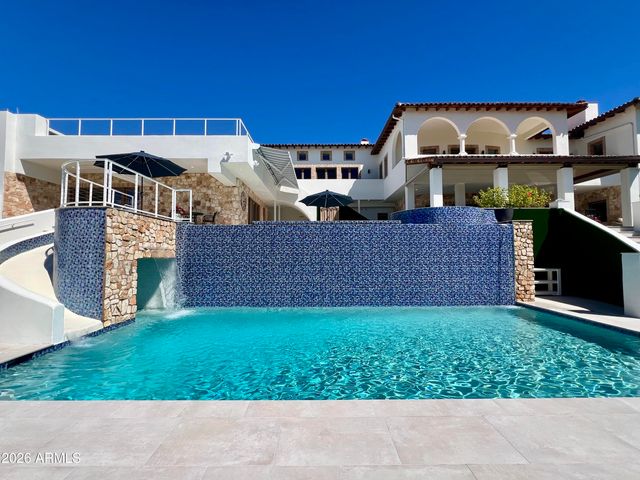 4937 E ROCKRIDGE Road, Phoenix, AZ 85018