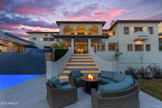 4937 E ROCKRIDGE Road, Phoenix, AZ 85018