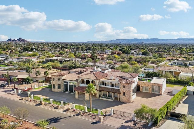 4937 E ROCKRIDGE Road, Phoenix, AZ 85018