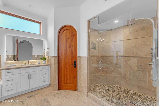 4937 E ROCKRIDGE Road, Phoenix, AZ 85018