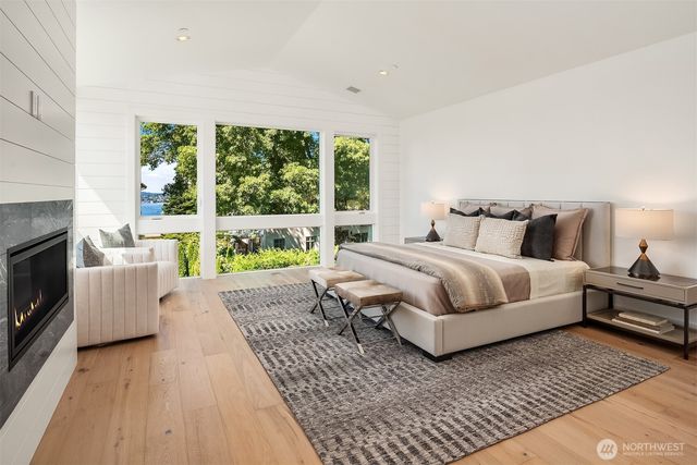 9812 NE 31st Street, Bellevue, WA 98004