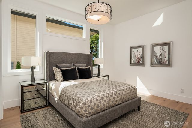 9812 NE 31st Street, Bellevue, WA 98004