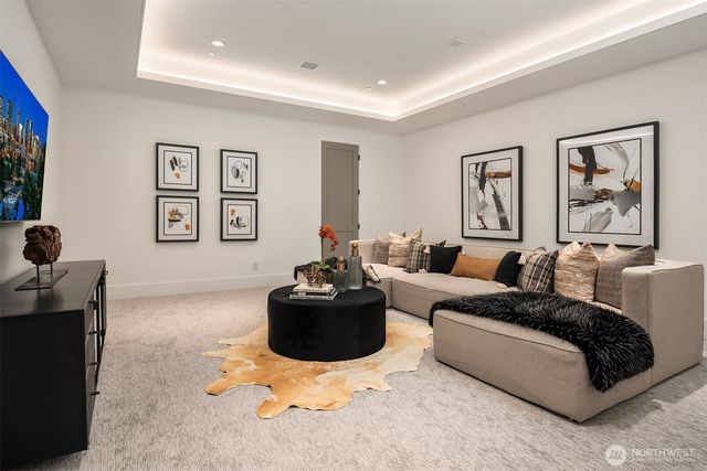 9812 NE 31st Street, Bellevue, WA 98004