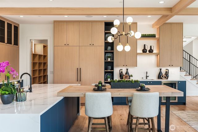 9812 NE 31st Street, Bellevue, WA 98004