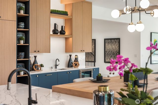 9812 NE 31st Street, Bellevue, WA 98004