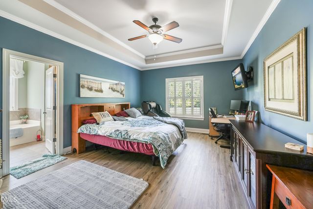94 Hill Row Lane, Clayton, NC 27527