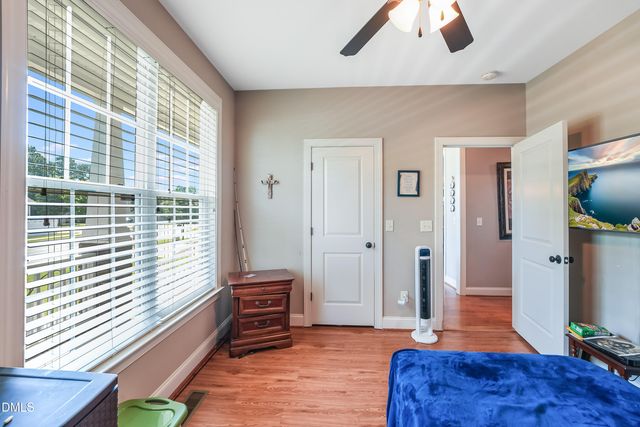 94 Hill Row Lane, Clayton, NC 27527