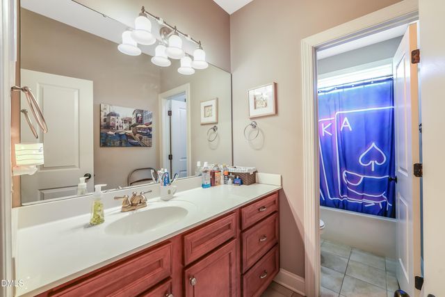 94 Hill Row Lane, Clayton, NC 27527
