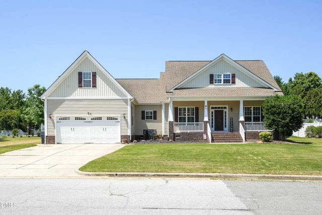 94 Hill Row Lane, Clayton, NC 27527