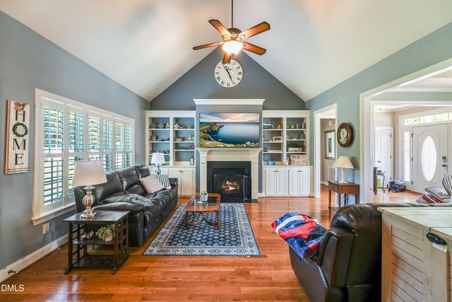 94 Hill Row Lane, Clayton, NC 27527