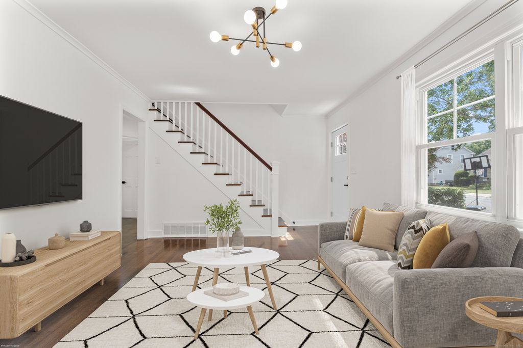 203 Gorham Avenue, Hamden, CT 06514