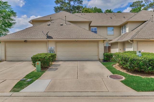 27 Medley Lane, The Woodlands, TX 77382