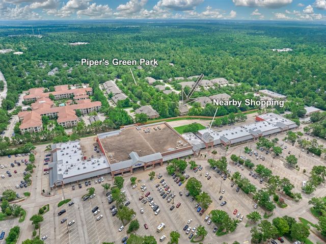 27 Medley Lane, The Woodlands, TX 77382