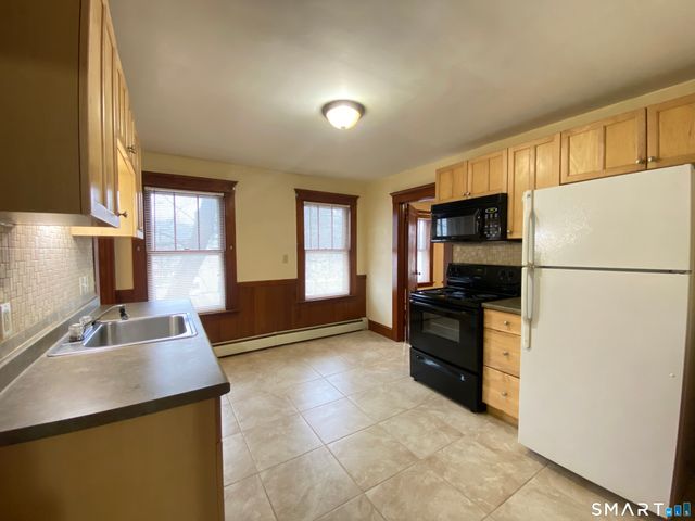 22 Beechwood Avenue, Torrington, CT 06790