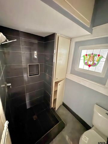 214 N TEXAS, Pittsburg, TX 75686