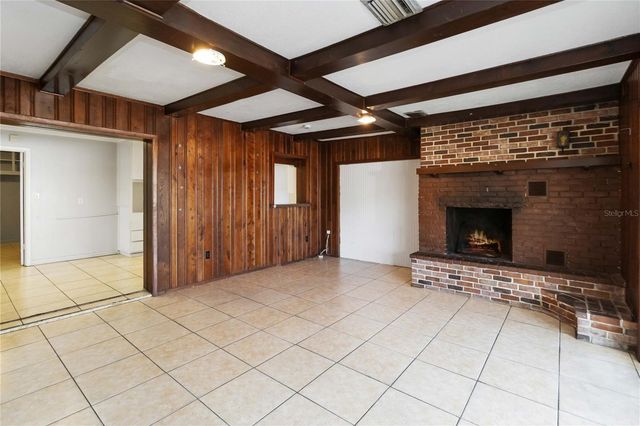 1841 N POWERS DRIVE, Orlando, FL 32818