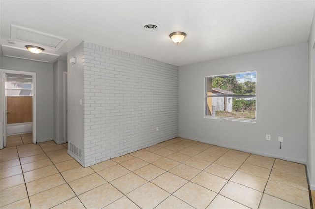 1841 N POWERS DRIVE, Orlando, FL 32818