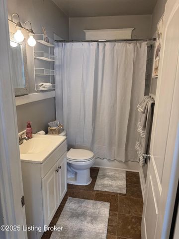 125 N 46th St, Louisville, KY 40212
