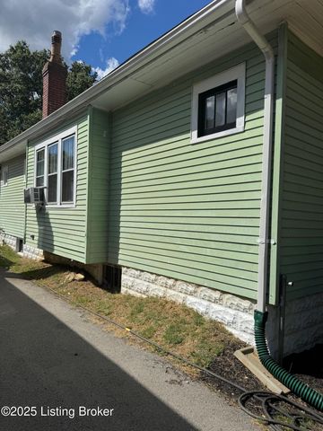 125 N 46th St, Louisville, KY 40212