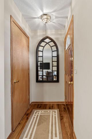 950 Blackoaks Lane, Anoka, MN 55303