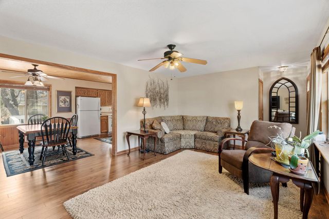 950 Blackoaks Lane, Anoka, MN 55303