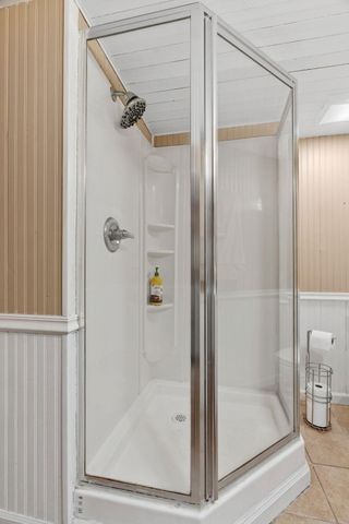 950 Blackoaks Lane, Anoka, MN 55303