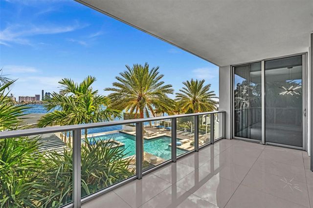 17301 Biscayne Blvd 210, North Miami Beach, FL 33160