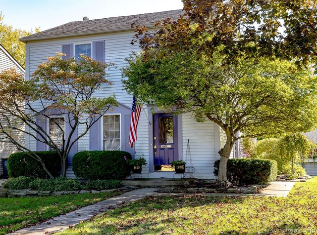 16329 Birwood Avenue, Beverly Hills, MI 48025