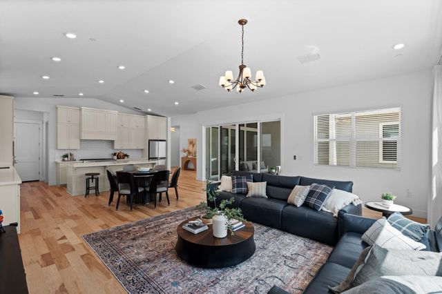 4880 Hidden Crossing Cir, Granite Bay, CA 95746