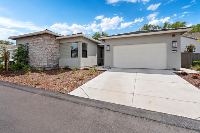 4880 Hidden Crossing Cir, Granite Bay, CA 95746