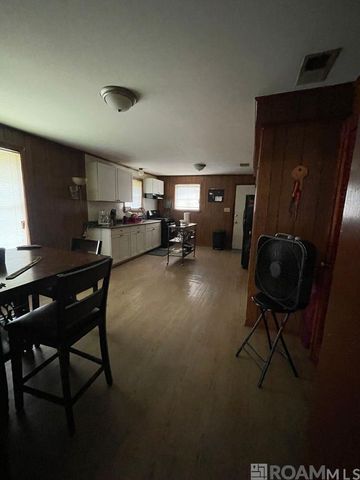 3450 Wyandotte, Baton Rouge, LA 70805