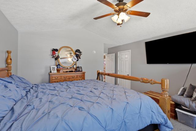 258 Hunter Ridge Drive, Lawrenceburg, KY 40342