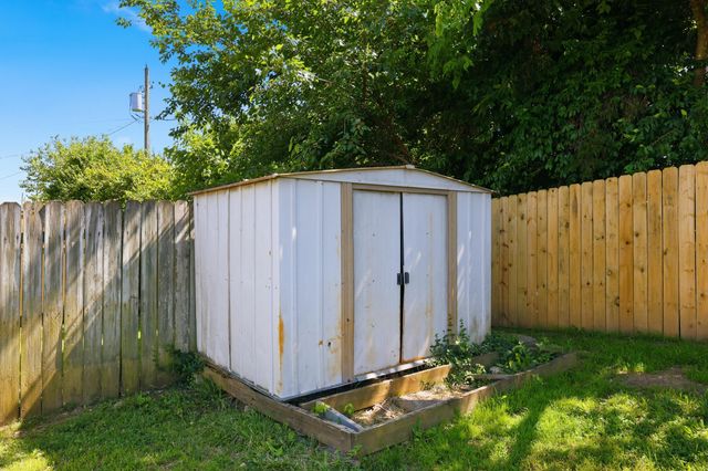 258 Hunter Ridge Drive, Lawrenceburg, KY 40342